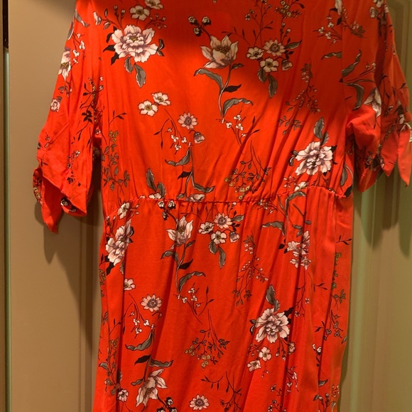 Orange Floral Viscose Maternity Dress - Picture 6 of 8